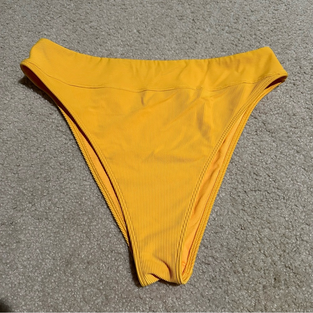 Abercrombie & Fitch High Leg Swim Bottom